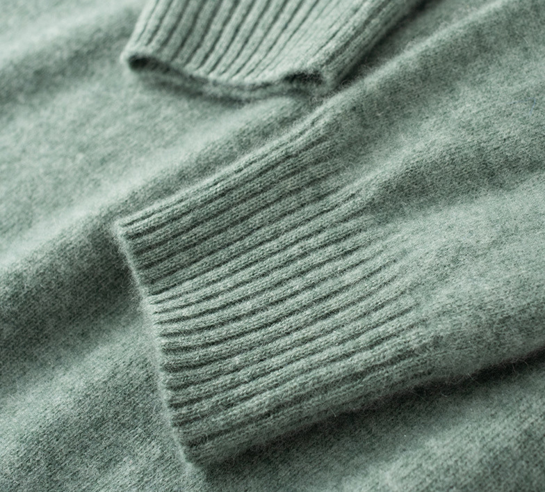 SeaGreen Turtleneck Pullover